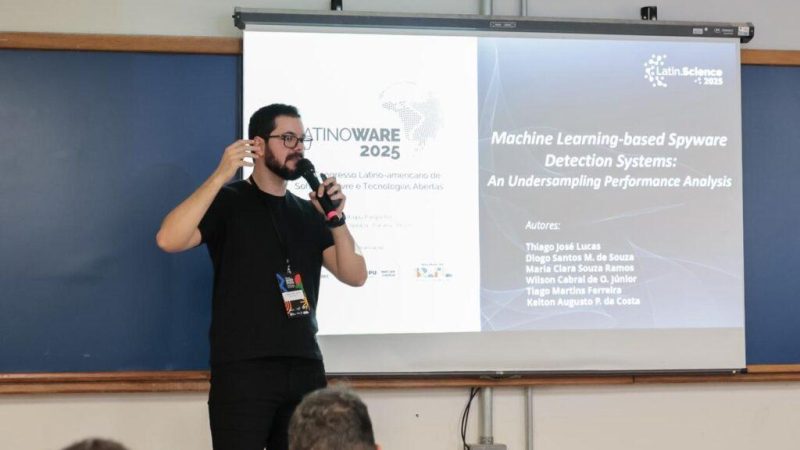 Profissionais da Itaipu Binacional e Itaipu Parquetec apresentam soluções para segurança cibernética em painéis de palestras no Latinoware 2025