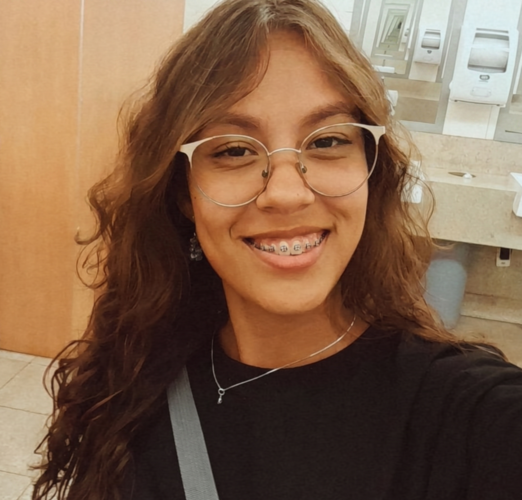 Paola Vitória Barbosa dos Santos