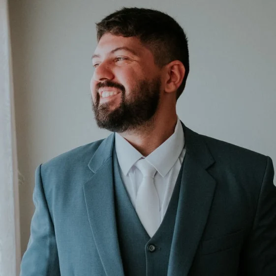 Adriano Peretti da Silva Santos